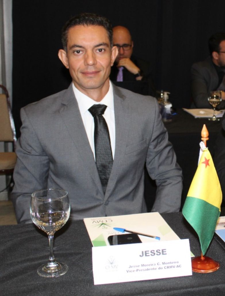 Med. Vet. Jessé Moreira Campos Monteiro Vice-Presidente do CRMV-AC 00136-VP